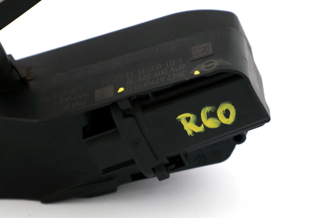 Accelerator Pedal Manual to Mini Cooper One F55 F56 F60 R55 R56 R60 R61 with Part number 6770152 Mini Cooper One F55 F56 F60 R55 R56 R60 R61 Accelerator Pedal Manual - SKU 6770152 - Part number 6770152