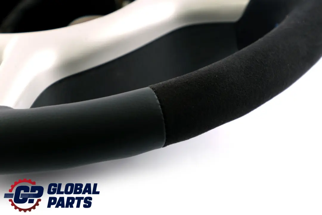 NUEVO Cuero Negro / Alcantara Volante deportivo 3 radios para BMW E53 con número de pieza 6770423 BMW E53 NUEVO Cuero Negro / Alcantara Volante deportivo 3 radios - SKU 6770423-3 - Número de pieza 6770423