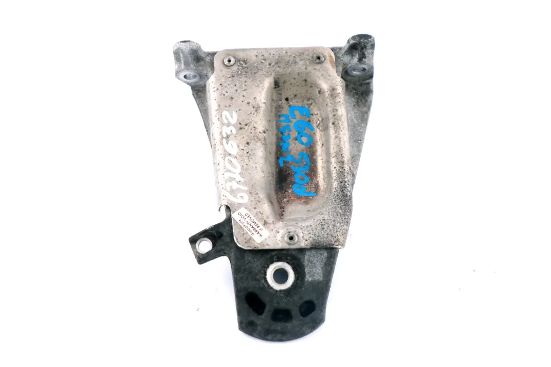 BMW E60 E61 530d M57N2 Wspornik Mocowanie Łapa Silnika Prawa - SKU 6770632 - Numer Części 6770634