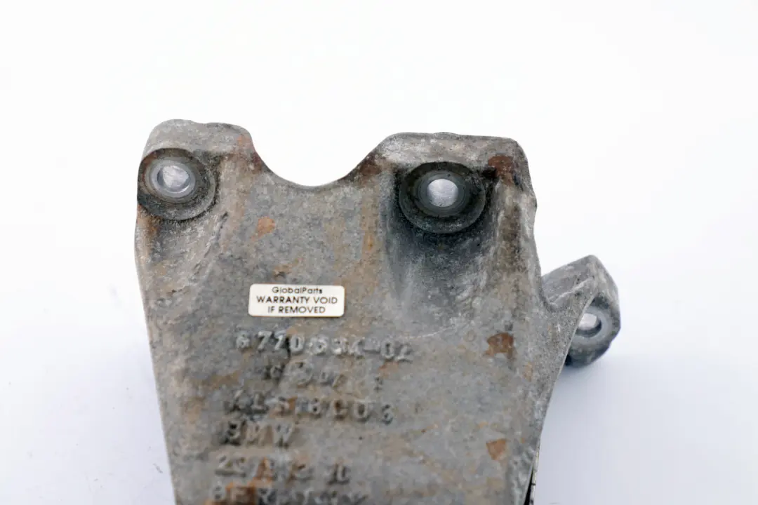 M57N2 Wspornik Mocowanie Łapa Silnika Prawa do BMW E60 E61 530d o numerze 6770634 BMW E60 E61 530d M57N2 Wspornik Mocowanie Łapa Silnika Prawa - SKU 6770632 - Numer Części 6770634