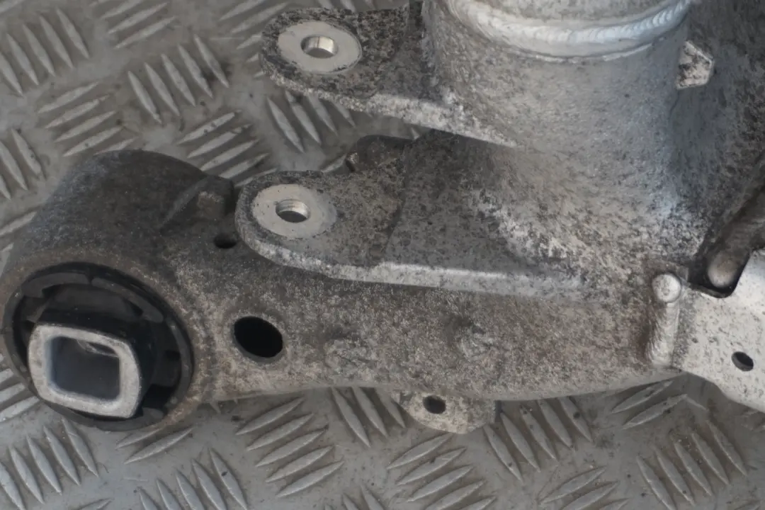 BMW E63 E64 Eje Trasero Portador Subchasis Cuna Suspension - SKU 6770842 - Número de pieza 6770842