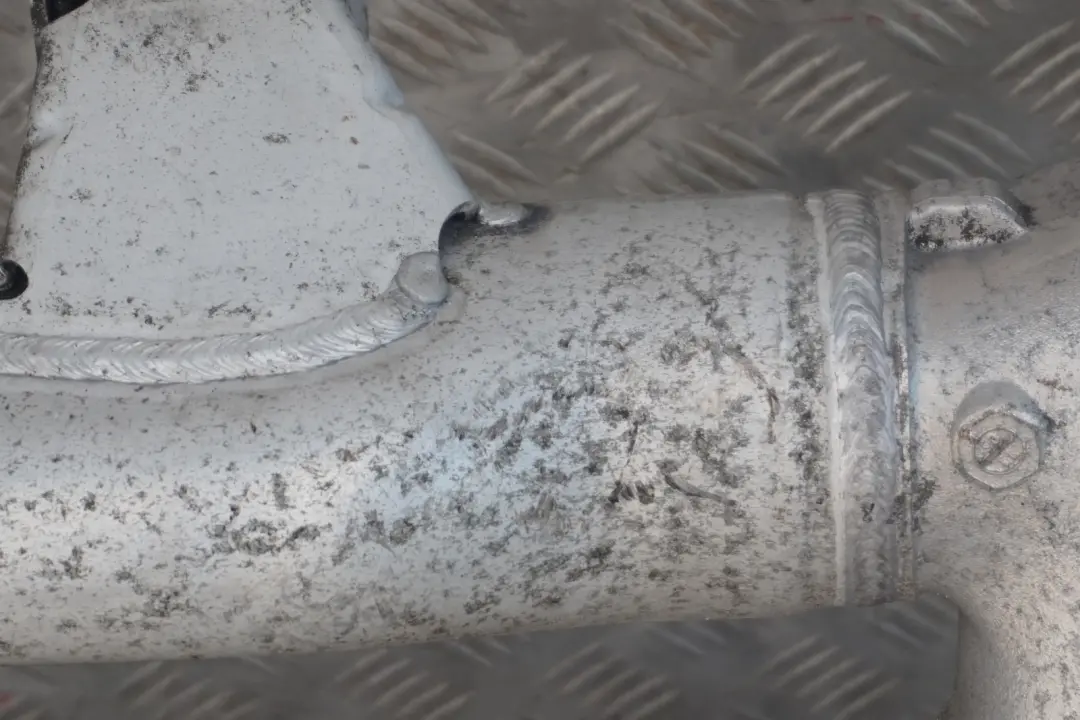 Wózek Sanki Belka Tył Tylne do BMW E63 E64 o numerze 6770842 BMW E63 E64 Wózek Sanki Belka Tył Tylne - SKU 6770842 - Numer Części 6770842