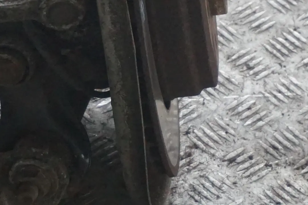 M57N Zawieszenie zwrotnica lewy tył do BMW E60 530d o numerze 6770905 BMW E60 530d M57N Zawieszenie zwrotnica lewy tył - SKU 6770905-12 - Numer Części 6770905