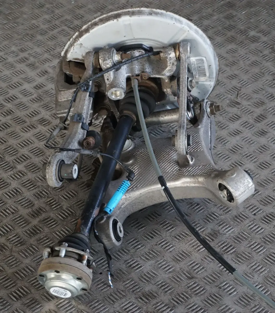 BMW 5 Reihe E60 530i M54 Federbein Radträger Hinten Links Schwenklager - SKU 6770905-5 - Teilenummer 6770905