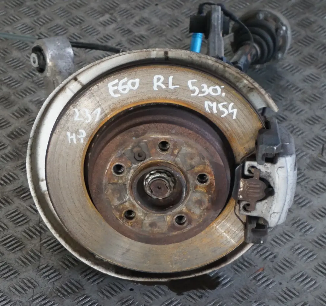 M54 Rear Left N/S Hub Leg Carrier Brake Disc Caliper to BMW 5 Series E60 530i with Part number 6770905 BMW 5 Series E60 530i M54 Rear Left N/S Hub Leg Carrier Brake Disc Caliper - SKU 6770905-5 - Part number 6770905