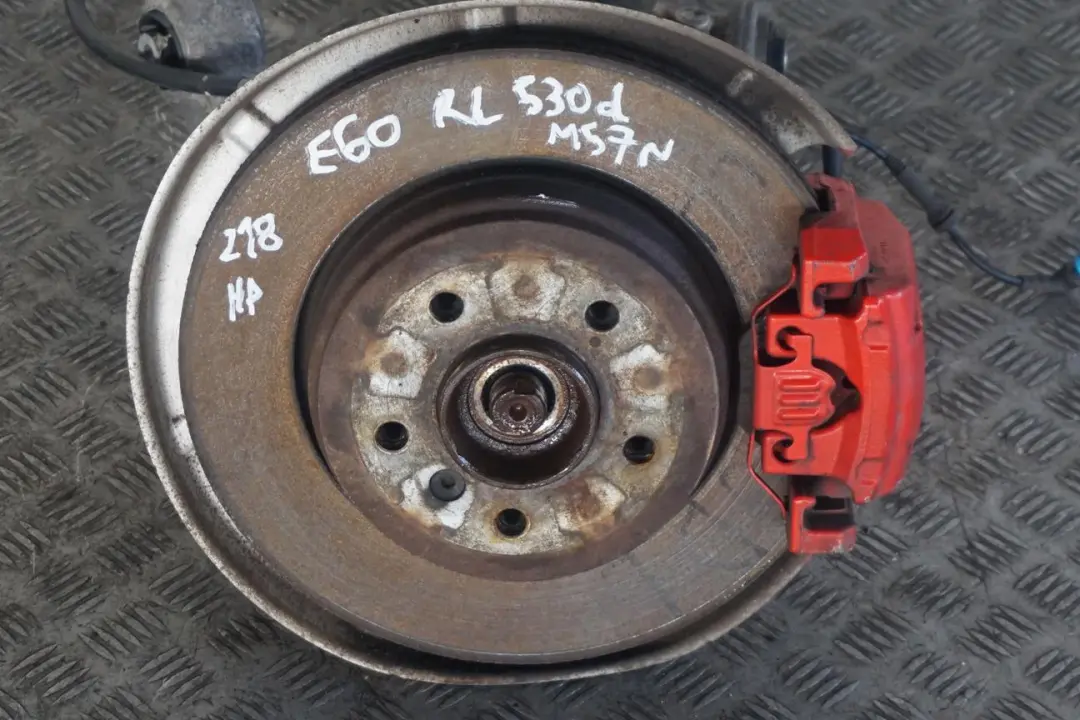 M57N Rear Left N/S Hub Leg Carrier Brake Disc Caliper to BMW 5 Series E60 530d with Part number 6770905 BMW 5 Series E60 530d M57N Rear Left N/S Hub Leg Carrier Brake Disc Caliper - SKU 6770905-7 - Part number 6770905