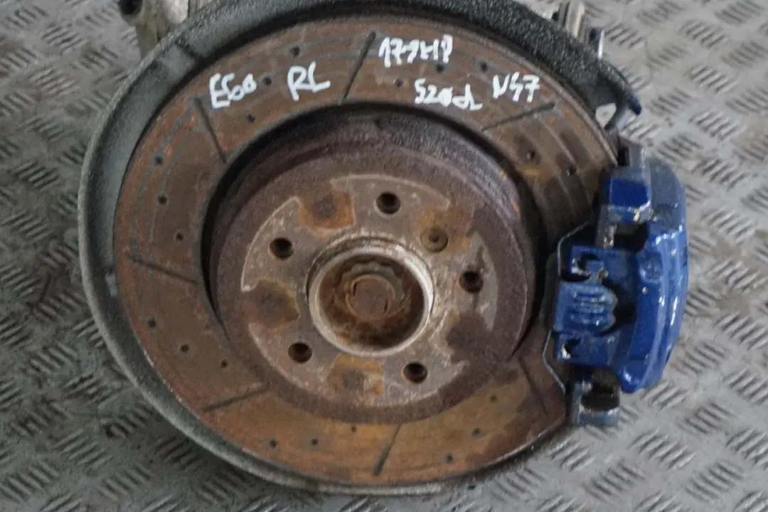 BMW E60 520d N47 177HP Zwrotnica wahacz lewy tył - SKU 6770905-8 - Numer Części 6770905