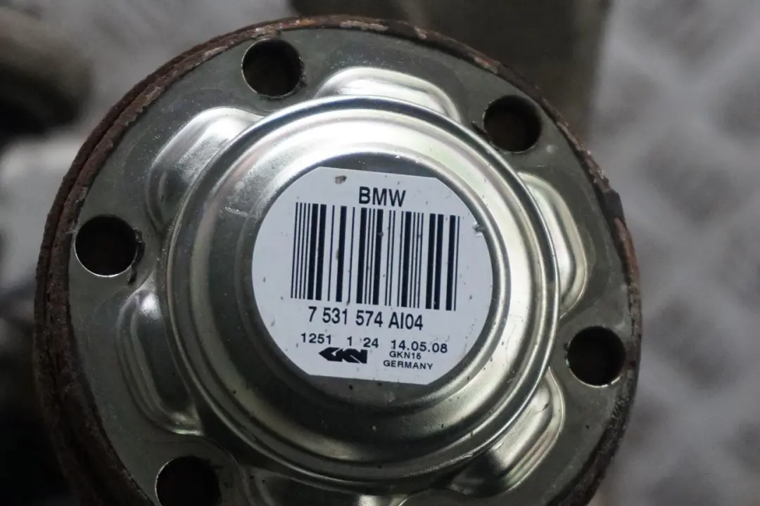 BMW 5 E60 LCI 520d N47 177PS Set Abtriebswelle Schwenklager Hinten Rechts - SKU 6770905-8 - Teilenummer 6770905