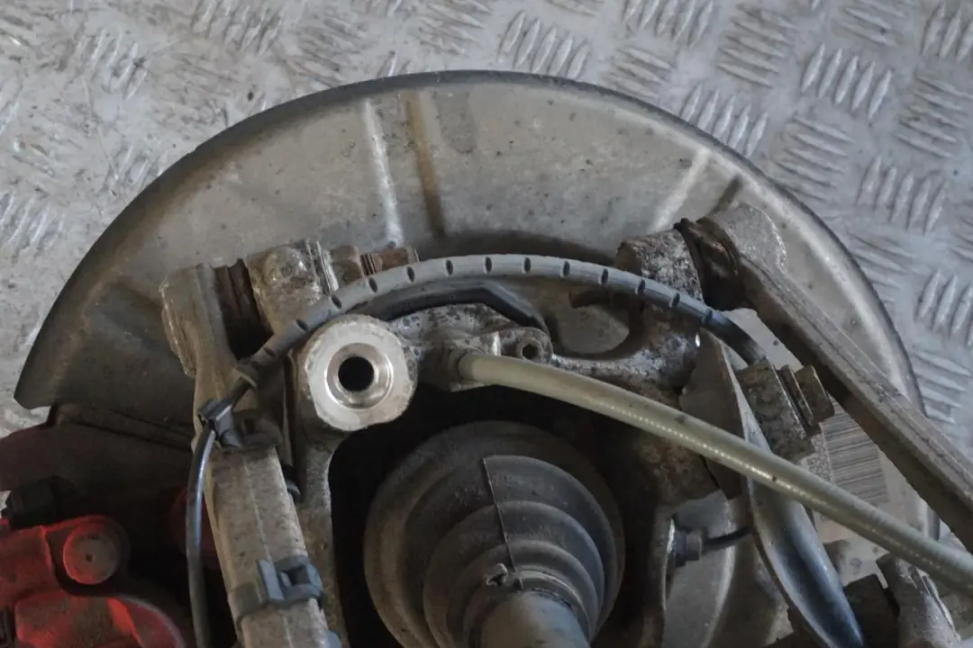 Reihe E60 545i N62 Federbein Radträger Hinten Links Schwenklager für BMW 5 mit Teilenummer 6770905 BMW 5 Reihe E60 545i N62 Federbein Radträger Hinten Links Schwenklager - SKU 6770905-9 - Teilenummer 6770905