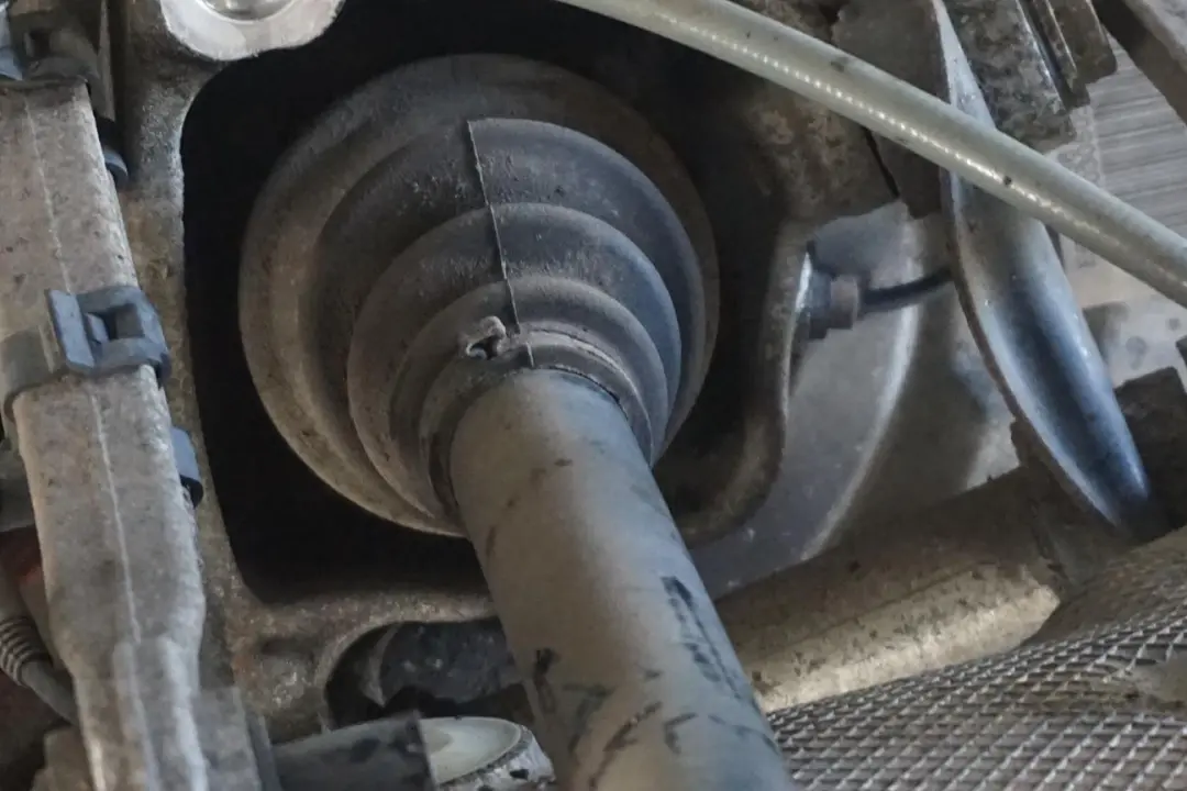 Reihe E60 545i N62 Federbein Radträger Hinten Links Schwenklager für BMW 5 mit Teilenummer 6770905 BMW 5 Reihe E60 545i N62 Federbein Radträger Hinten Links Schwenklager - SKU 6770905-9 - Teilenummer 6770905