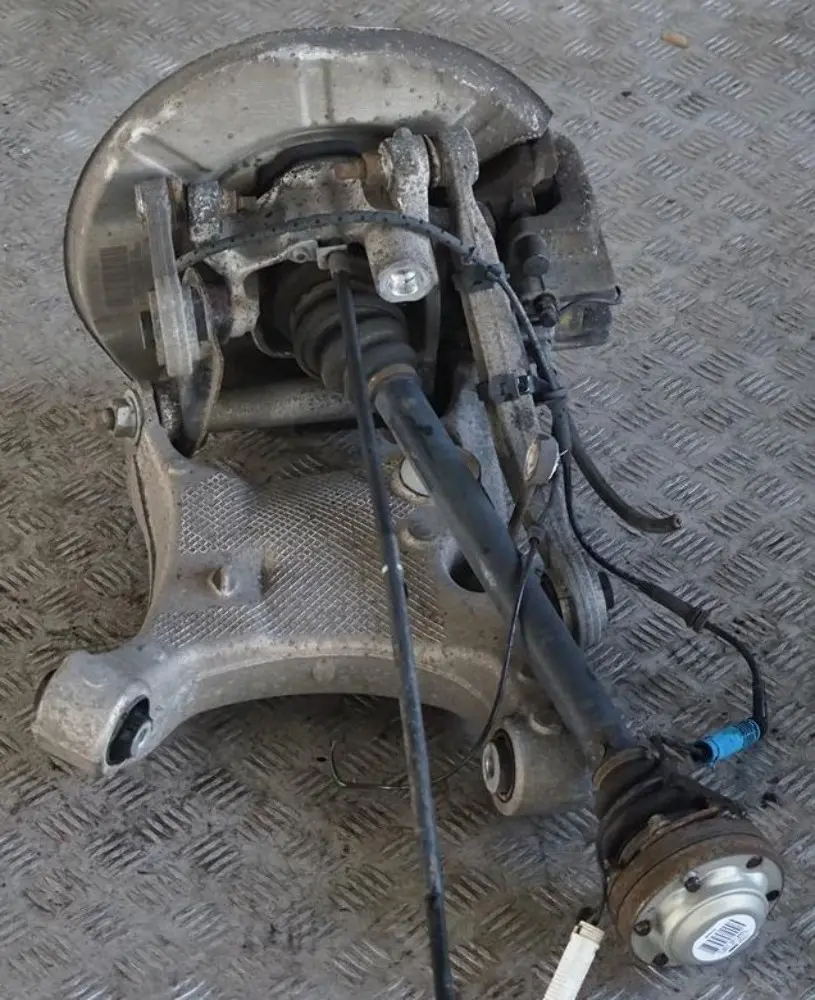 BMW 5 Series E60 525i M54 Rear Right O/S Hub Leg Carrier Brake Disc Caliper - SKU 6770906-12 - Part number 6770906