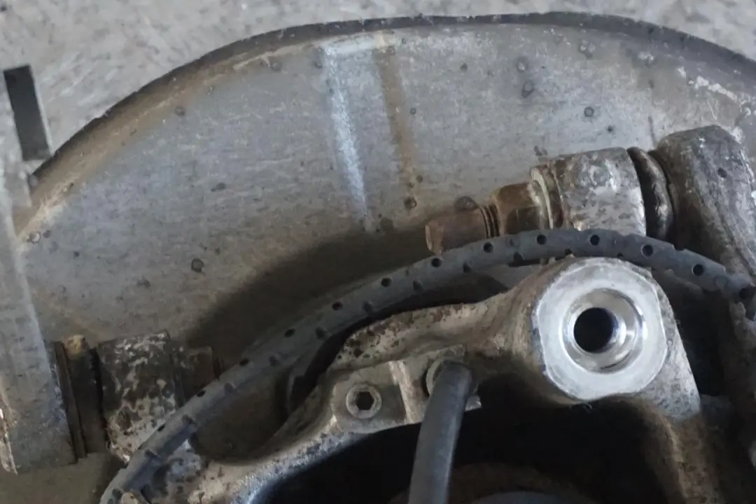 BMW 5 Reihe E60 525i M54 Federbein Radträger Hinten Rechts Schwenklager - SKU 6770906-12 - Teilenummer 6770906