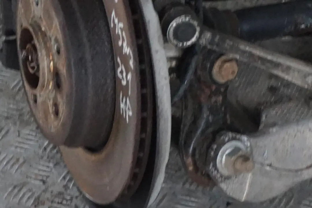 BMW E60 530d M57N2 Zwrotnica wahacz prawy tył - SKU 6770906-15 - Numer Części 6770906