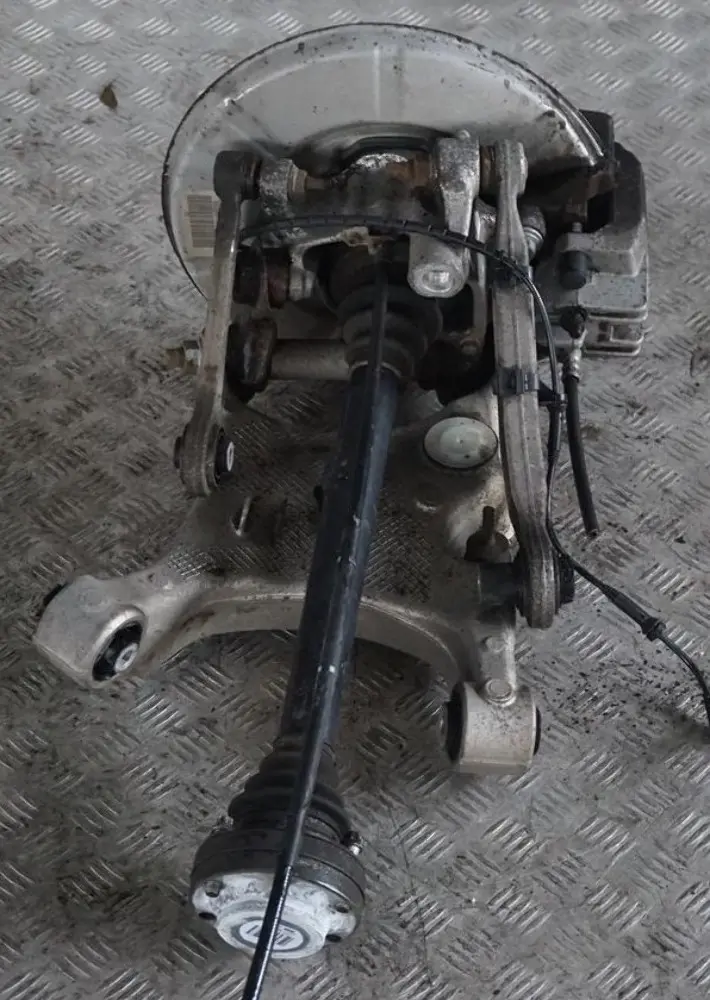 BMW E60 530d M57N2 Zwrotnica wahacz prawy tył - SKU 6770906-15 - Numer Części 6770906