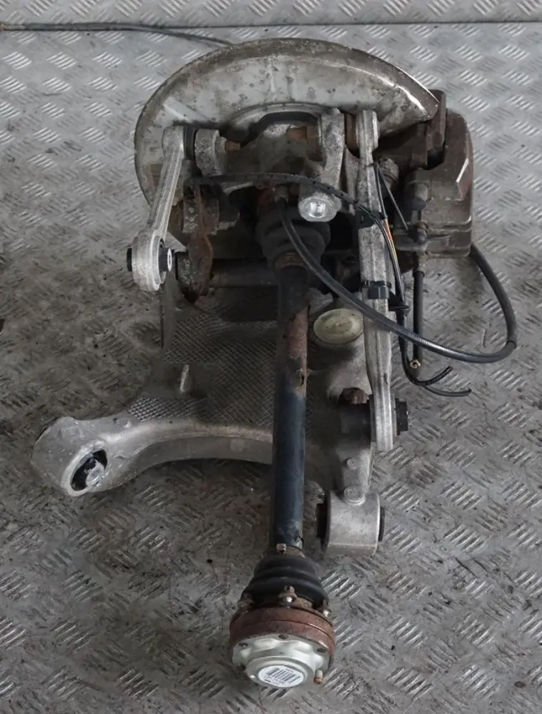 BMW 5 Series E60 520i Rear Right O/S Suspension Hub Leg Brake Caliper Disc - SKU 6770906-2 - Part number 6770906