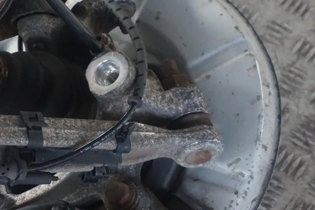BMW 5 Reihe E60 530d M57N Federbein Radträger Hinten Rechts Schwenklager - SKU 6770906-7 - Teilenummer 6770906