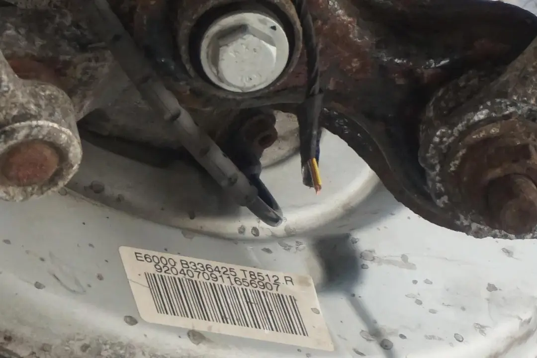 Reihe E60 530d M57N Federbein Radträger Hinten Rechts Schwenklager für BMW 5 mit Teilenummer 6770906 BMW 5 Reihe E60 530d M57N Federbein Radträger Hinten Rechts Schwenklager - SKU 6770906-7 - Teilenummer 6770906