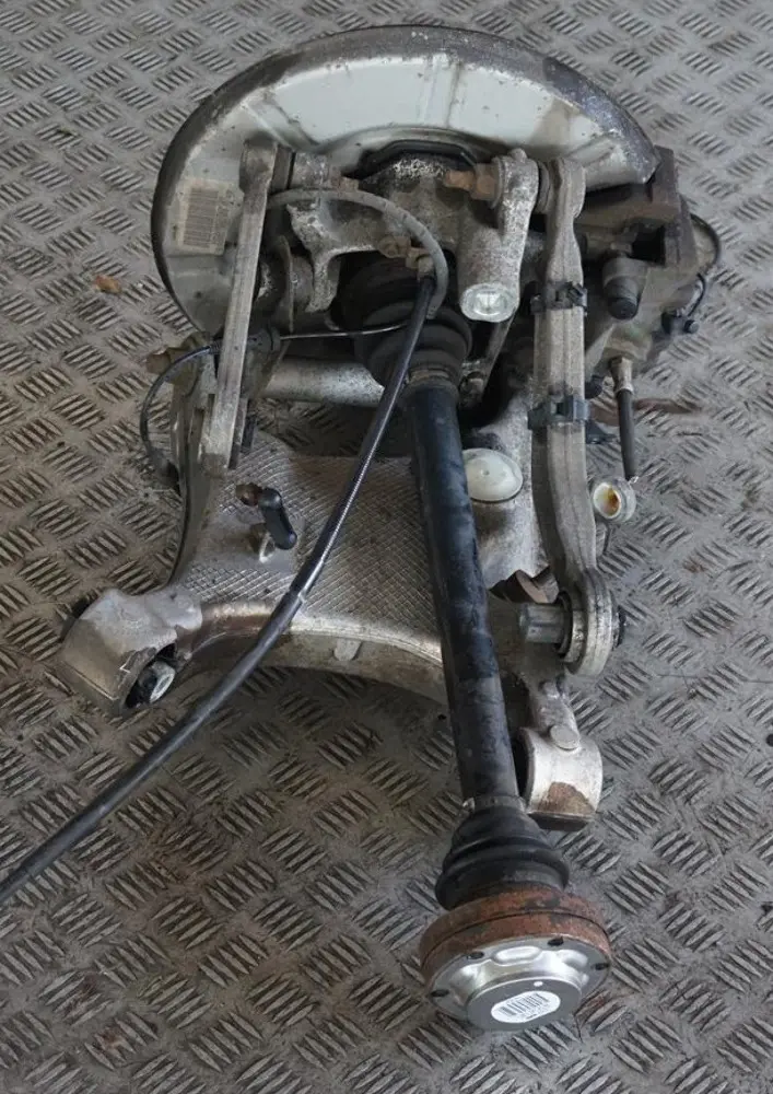 BMW E60 545i N62 Zwrotnica Zawieszenie Prawy Tył - SKU 6770906-9 - Numer Części 6770906