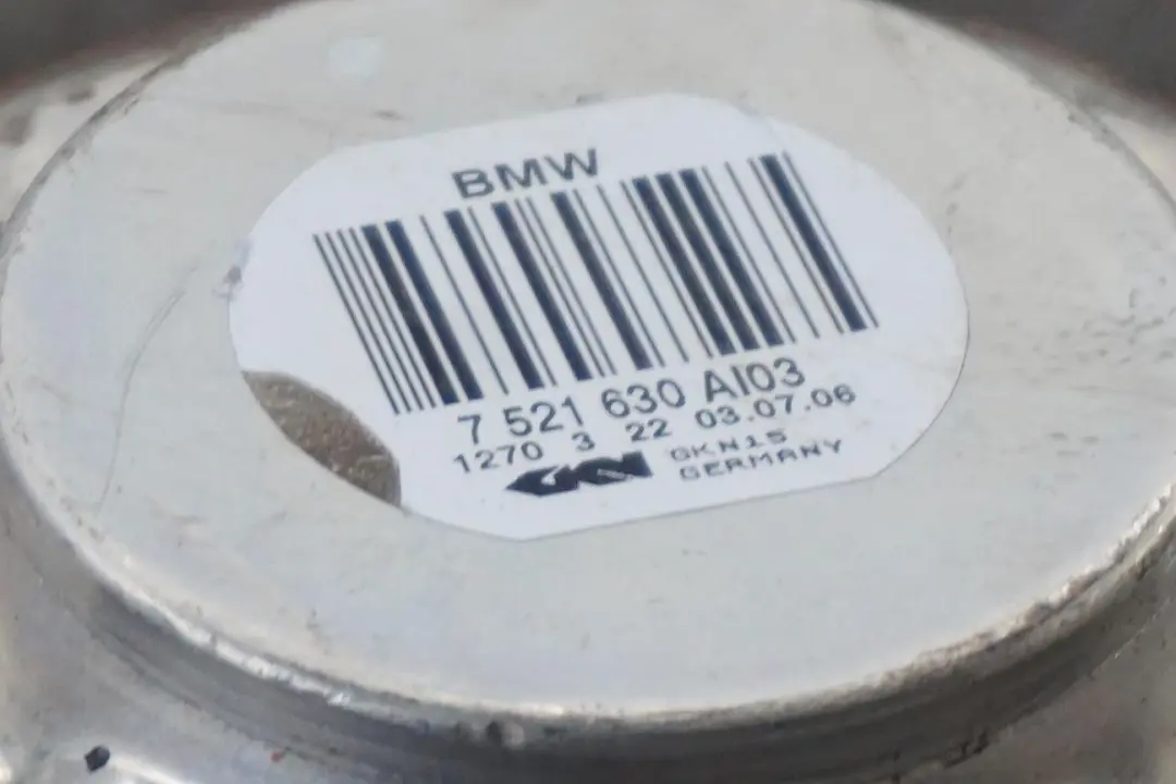 M57N Zwrotnica prawy tył 177HP do BMW E61 525d o numerze 6770924 BMW E61 525d M57N Zwrotnica prawy tył 177HP - SKU 6770924-1 - Numer Części 6770924