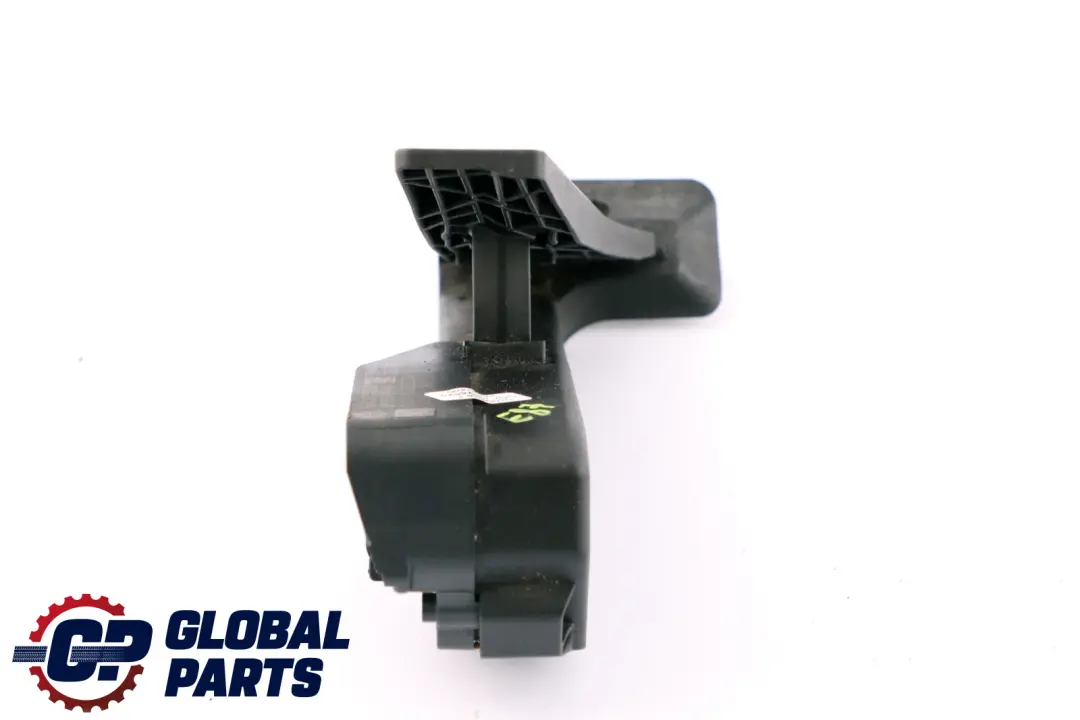BMW E81 E82 E87 Z4 E85 E86 Accelerator Pedal Manual - SKU 6770935 - Part number 6770935