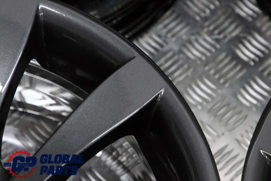 BMW 6 Series E63 E64 Grey Complete Set 4x Wheel Rim 19" 8,5J 9J Star Spoke 218 - SKU 6770941/6770942 - Part number 6770941 6770942