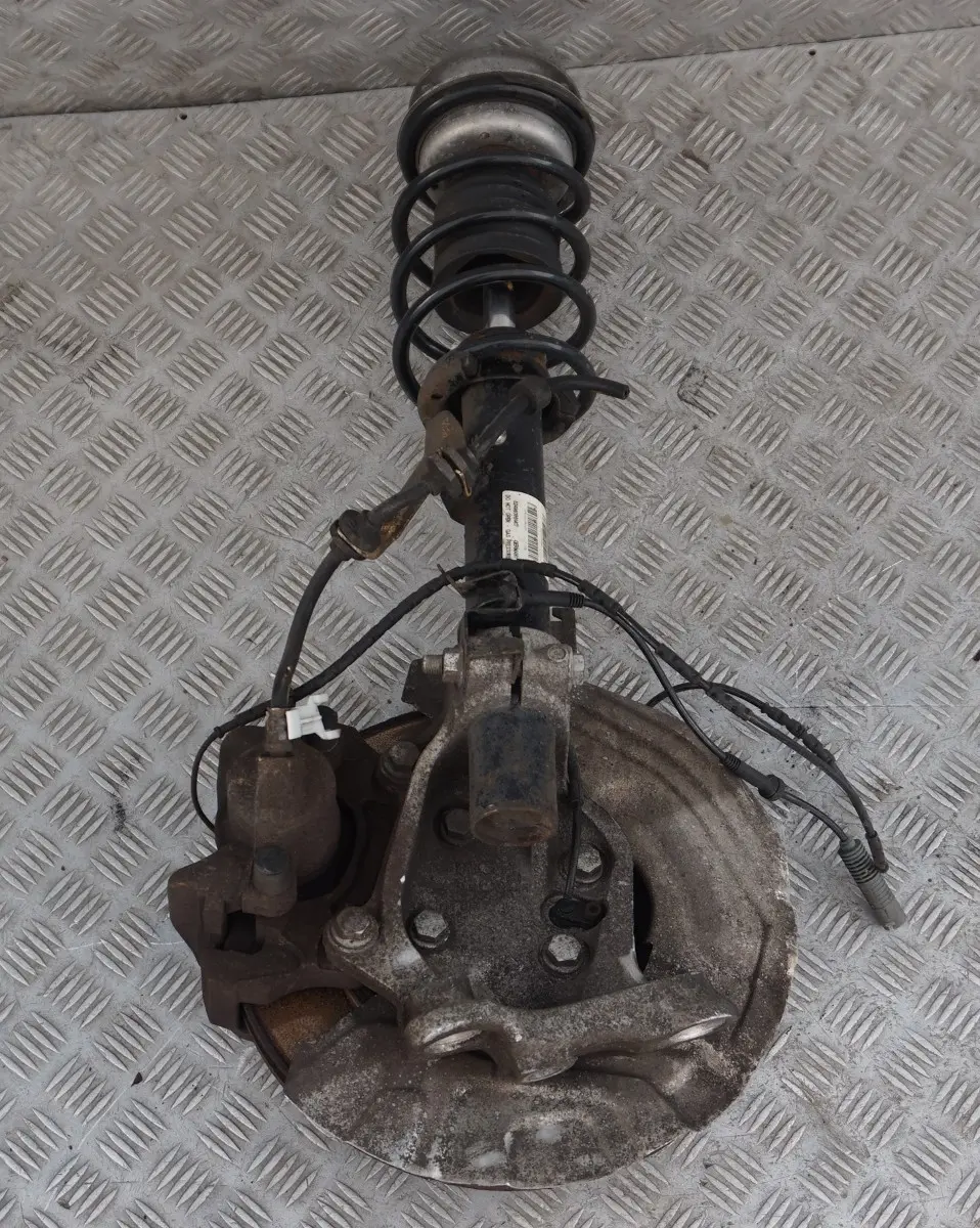 BMW 1er E87 LCI 123d N47S Vorne Links Federbein Bremse Aufhängung Bein - SKU 6771557-4 - Teilenummer 6771557