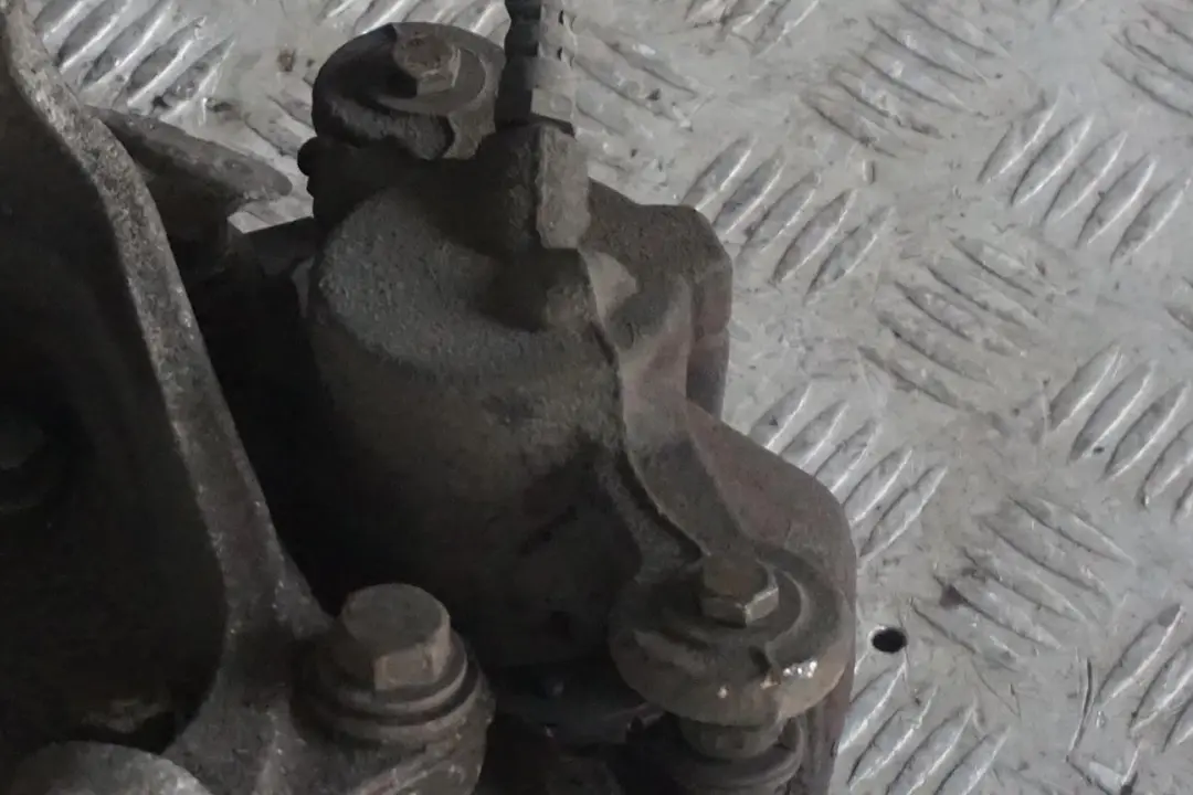 N43 Amortyzator zwrotnica prawa SPORT do BMW E87 118i o numerze 6786020 BMW E87 118i N43 Amortyzator zwrotnica prawa SPORT - SKU 6771558-2 - Numer Części 6786020