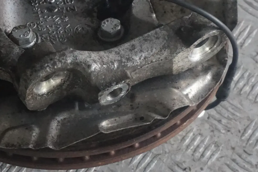 N47 Amortisseur A L'Avant Gauche pour BMW E90 Touring 318d à propos du numéro de pièce 6771723 BMW E90 Touring 318d N47 Amortisseur A L'Avant Gauche - SKU 6771723 - Numéro de pièce 6771723