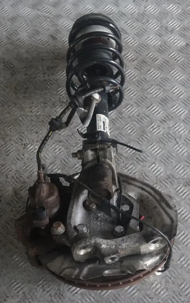 N47 Delantero Izquierdo Resorte Strut Suspension Pierna para BMW E90 318d con número de pieza 6771723 BMW E90 318d N47 Delantero Izquierdo Resorte Strut Suspension Pierna - SKU 6771723 - Número de pieza 6771723