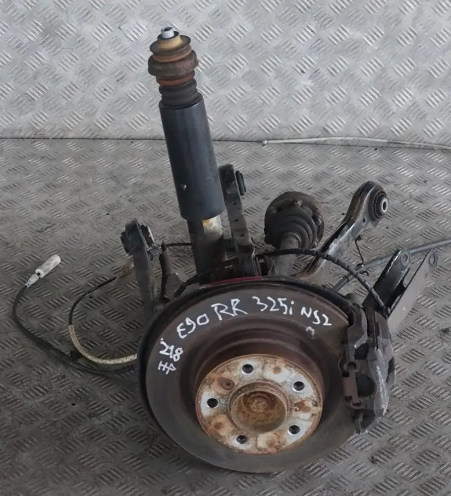 N52 Rear Right O/S Axle Leg Suspension Brake Disc Hub to BMW 3 Series E90 325i with Part number BMW 3 Series E90 325i N52 Rear Right O/S Axle Leg Suspension Brake Disc Hub - SKU 6771725-1 - Part number