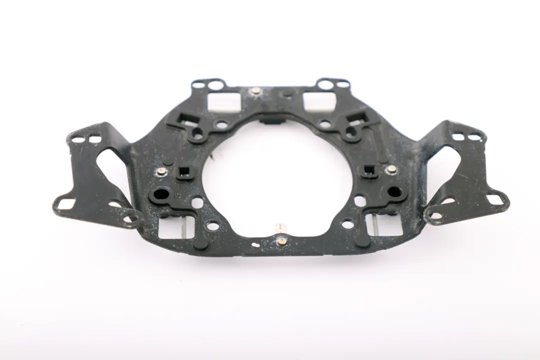 Steering Wheel Mounting Plate Bracket Holder to BMW 5 6 Series E60 E61 E63 E64 with Part number 6772990 BMW 5 6 Series E60 E61 E63 E64 Steering Wheel Mounting Plate Bracket Holder - SKU 6772990 - Part number 6772990
