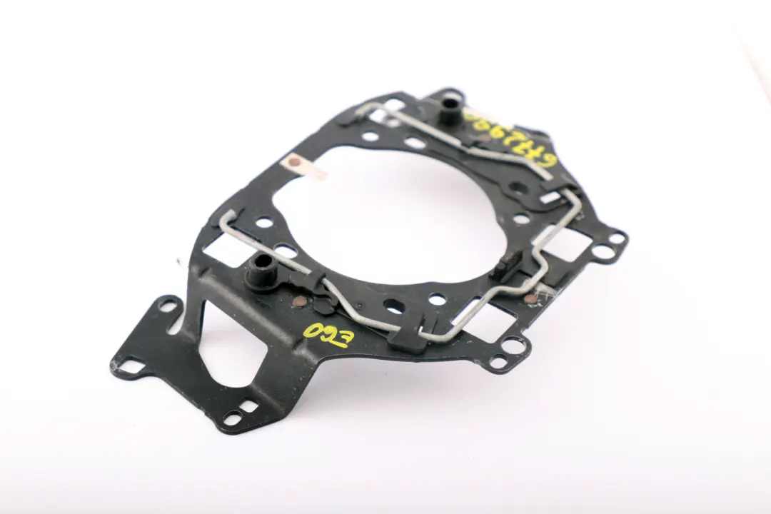 piastra di montaggio Supporto staffa per BMW E60 E61 E63 E64 Volante con numero di parte 6772990 BMW E60 E61 E63 E64 Volante piastra di montaggio Supporto staffa - SKU 6772990 - Numero di parte 6772990