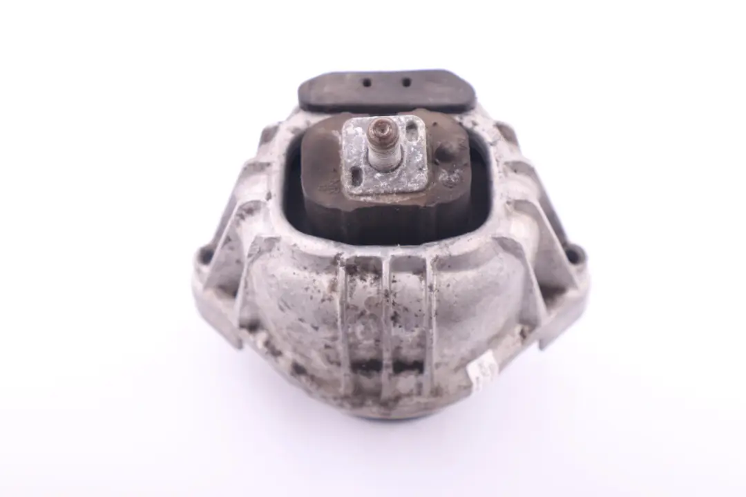 Poduszka Mocowanie Silnika do BMW E90 E91 E92 o numerze 6773745 BMW E90 E91 E92 Poduszka Mocowanie Silnika - SKU 6773745 - Numer Części 6773745