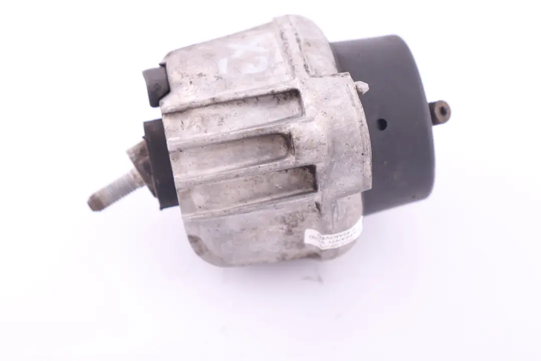 Roulements Du Moteur 2211 pour BMW 3 E90 E91 E92 LCI à propos du numéro de pièce 6773745 BMW 3 E90 E91 E92 LCI Roulements Du Moteur 2211 - SKU 6773745 - Numéro de pièce 6773745