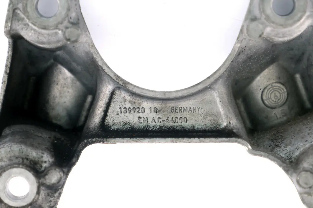 Łapa Wspornik Mocowanie Skrzyni Biegów BMW E81 E87 E90 E91 - SKU 6774105 - Numer Części 6774105
