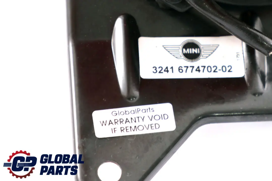 Fan With Protecting Grille Power Steering Pump to Mini R50 R52 R53 with Part number 6774702 Mini R50 R52 R53 Fan With Protecting Grille Power Steering Pump - SKU 6774702 - Part number 6774702