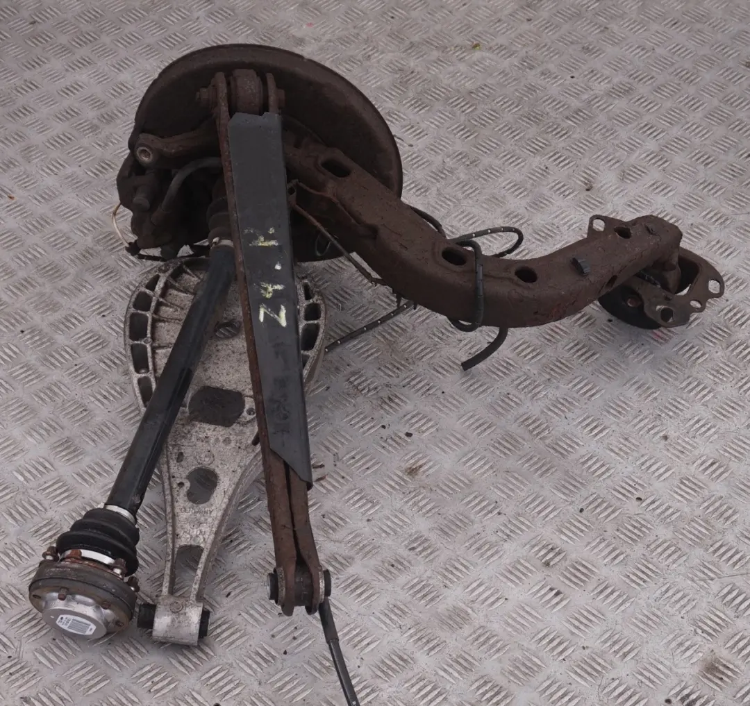 *BMW Z4 er E85 2.2i Roadster Abtriebswelle Schwenklager Hinten Rechts für mit Teilenummer 6774776 *BMW Z4 er E85 2.2i Roadster Abtriebswelle Schwenklager Hinten Rechts - SKU 6774776 - Teilenummer 6774776