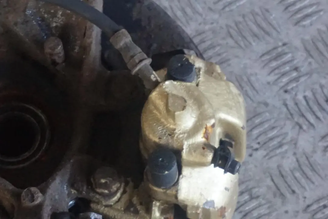 BMW 3 E46 325Ci M54 192PS Abtriebswelle Schwenklager Bremssattel Hinten Links - SKU 6774777-1 - Teilenummer 6774777