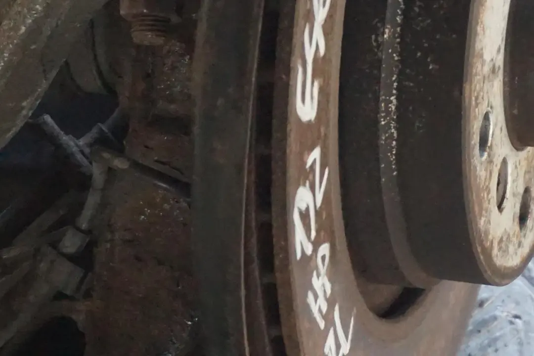 M54 192PS Abtriebswelle Schwenklager Hinten Links für BMW 3 E46 Limousine 325i mit Teilenummer 6774777 BMW 3 E46 Limousine 325i M54 192PS Abtriebswelle Schwenklager Hinten Links - SKU 6774777-3 - Teilenummer 6774777