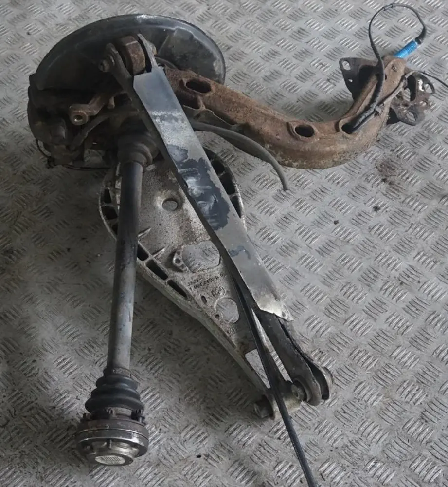 320Ci M54 Rear Right O/S Suspension Leg Brake Wheel Hub Axle to BMW 3 E46 Cabrio with Part number 6774778 BMW 3 E46 Cabrio 320Ci M54 Rear Right O/S Suspension Leg Brake Wheel Hub Axle - SKU 6774778-1 - Part number 6774778