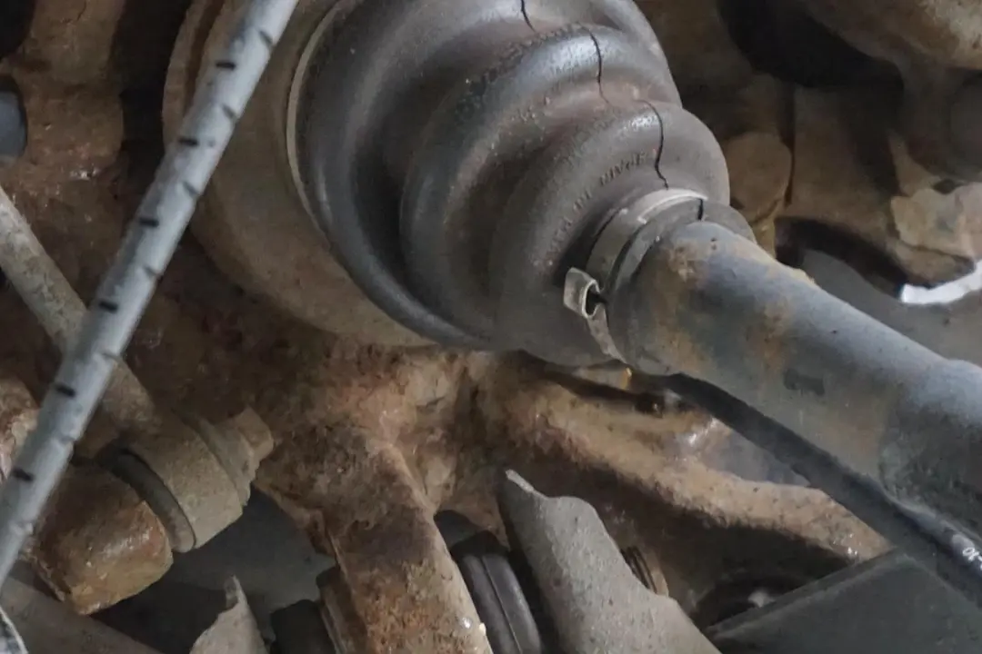 N47N2 163PS Abtriebswelle Schwenklager Hinten Links für BMW 3 E91 Touring 320d mit Teilenummer 6774807 BMW 3 E91 Touring 320d N47N2 163PS Abtriebswelle Schwenklager Hinten Links - SKU 6774807-13 - Teilenummer 6774807