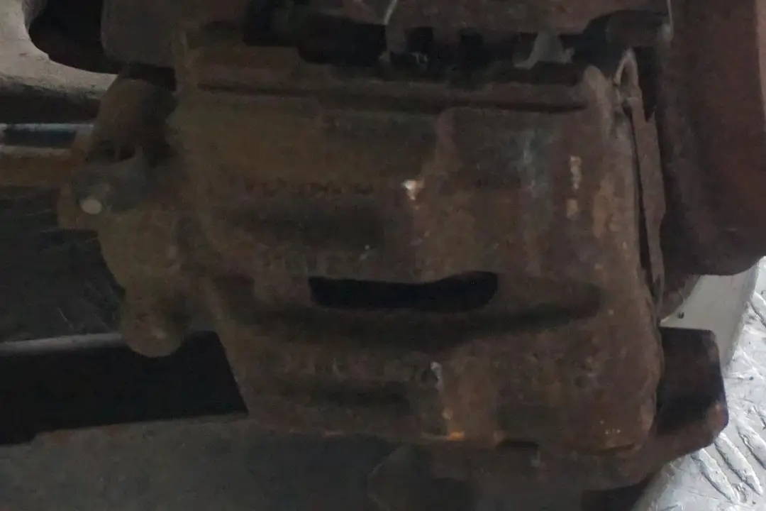 M47N2 Rear Left N/S Axle Leg Suspension Brake Disc Hub to BMW 3 E91 Touring 320d with Part number 6774807 BMW 3 E91 Touring 320d M47N2 Rear Left N/S Axle Leg Suspension Brake Disc Hub - SKU 6774807-13 - Part number 6774807