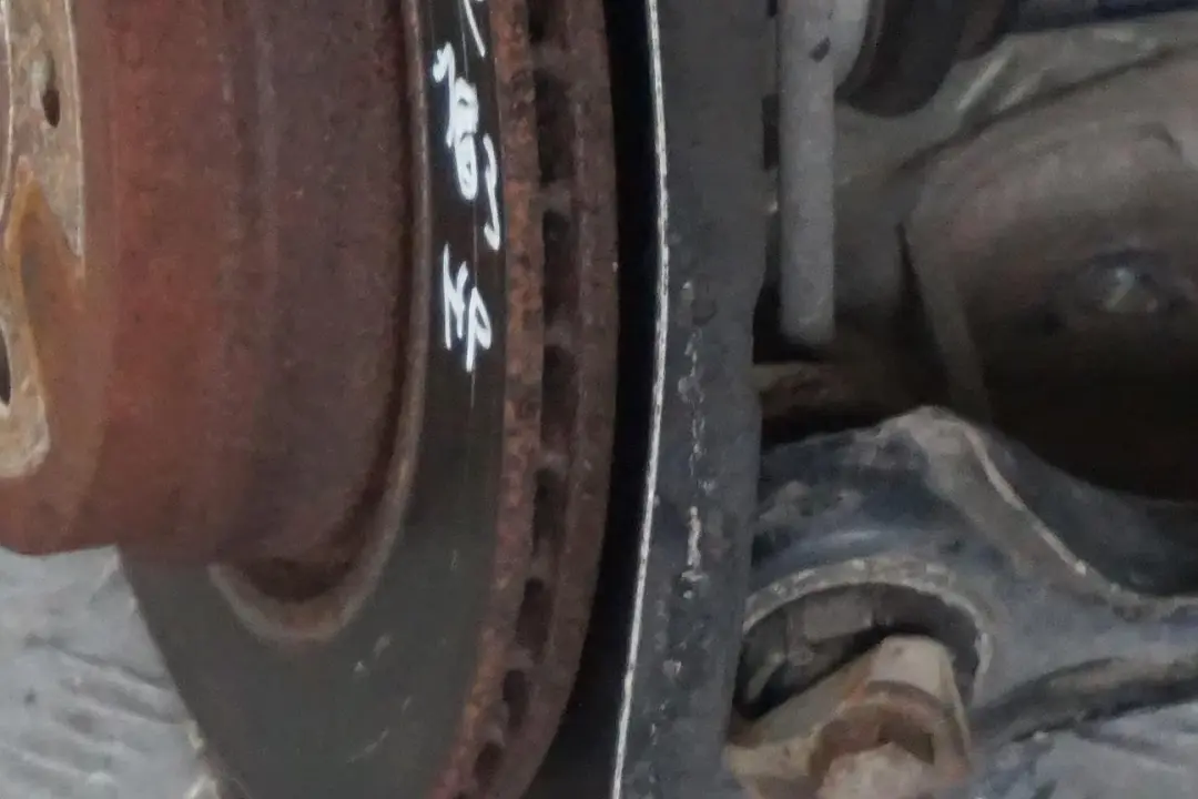 N47N2 163PS Abtriebswelle Schwenklager Hinten Links für BMW 3 E91 Touring 320d mit Teilenummer 6774807 BMW 3 E91 Touring 320d N47N2 163PS Abtriebswelle Schwenklager Hinten Links - SKU 6774807-13 - Teilenummer 6774807