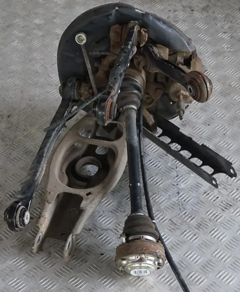 N47N2 163PS Abtriebswelle Schwenklager Hinten Links für BMW 3 E91 Touring 320d mit Teilenummer 6774807 BMW 3 E91 Touring 320d N47N2 163PS Abtriebswelle Schwenklager Hinten Links - SKU 6774807-13 - Teilenummer 6774807