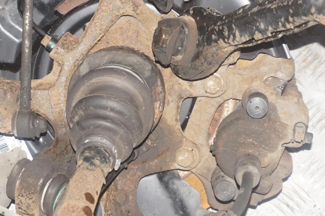 N47 Essieu Arriere Support de Roue Pivotement Arriere Gauche pour BMW 3 E90 320d à propos du numéro de pièce 6774809 BMW 3 E90 320d N47 Essieu Arriere Support de Roue Pivotement Arriere Gauche - SKU 6774809-20 - Numéro de pièce 6774809