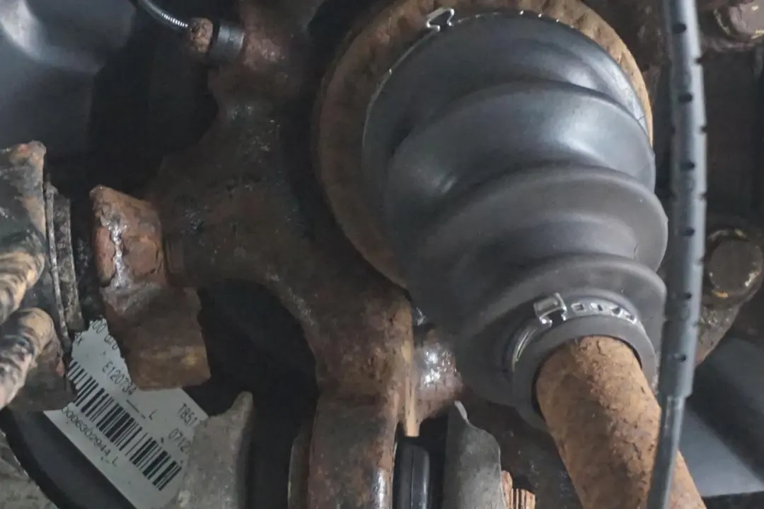 N43 1.6 Trasero Izquierdo Resorte Pierna Freno Suspensión Cubo para BMW E87 LCI 116i con número de pieza 6774809 BMW E87 LCI 116i N43 1.6 Trasero Izquierdo Resorte Pierna Freno Suspensión Cubo - SKU 6774809-22 - Número de pieza 6774809