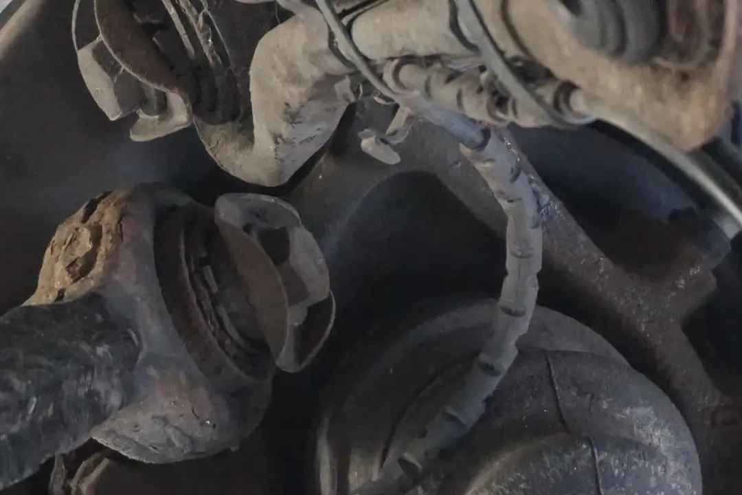 Reihe E90 318i N43 143PS Abtriebswelle Schwenklager Hinten Rechts für BMW 3 mit Teilenummer 6783654 BMW 3 Reihe E90 318i N43 143PS Abtriebswelle Schwenklager Hinten Rechts - SKU 6774809-26 - Teilenummer 6783654