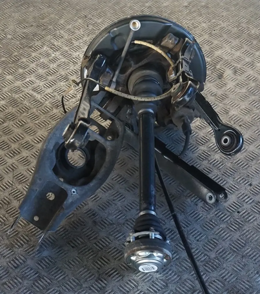 N53 Rear Left N/S Spring Strut Leg Brake Suspension Hub to BMW E92 325i with Part number 6774809 BMW E92 325i N53 Rear Left N/S Spring Strut Leg Brake Suspension Hub - SKU 6774809-3 - Part number 6774809