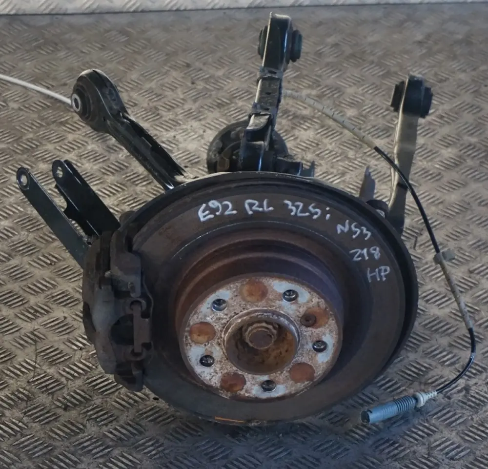 Reihe E90 325i N53 218PS Abtriebswelle Schwenklager hinten links für BMW 3 mit Teilenummer 6774809 BMW 3 Reihe E90 325i N53 218PS Abtriebswelle Schwenklager hinten links - SKU 6774809 - Teilenummer 6774809