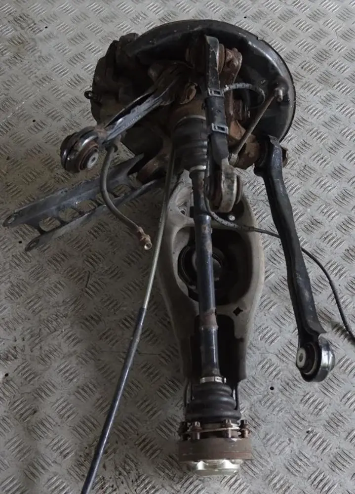 N47 Trasero Derecho O / S Suspension Pierna Eje Disco De Freno para BMW E87 LCI 120d con número de pieza 6774810 BMW E87 LCI 120d N47 Trasero Derecho O / S Suspension Pierna Eje Disco De Freno - SKU 6774810-11 - Número de pieza 6774810